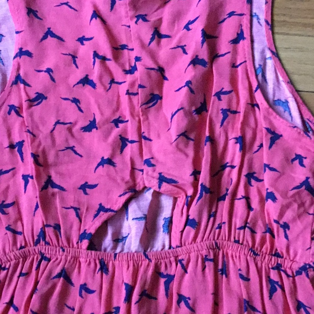 Spring dress - Picture 3 of 3